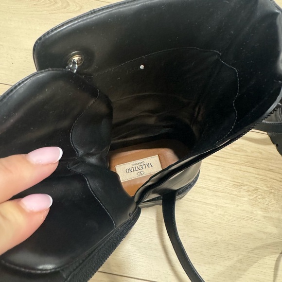 Valentino Garavani Rockstud Boots Motorcycle Moto Kylie Jenner - Picture 12 of 12